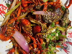-乡土黄·鲜牛肉火锅·小龙虾(兴业街店)