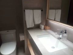 -全季酒店(上海火车站天目西路店)