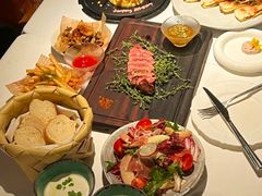 -LESCEDARS  Bistro香柏树(外滩店)