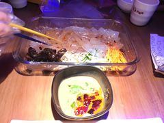 -胖哥俩肉蟹煲(河北勒泰购物中心店)