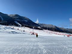 -鳌山滑雪度假区
