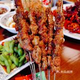 夏日炎炎来龙虾大排档坐坐吧！