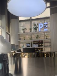 -PE SALON 