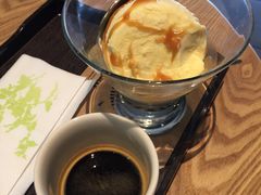 -星巴克臻选(莘庄仲盛店)