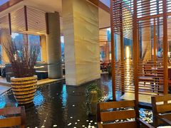 -松山湖凯悦酒店·Café自助餐厅·周末火舞秀表演