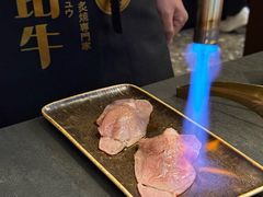 -铭牛烧肉·和牛海鲜自助(高新月牙湖店)