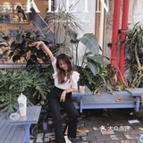 深圳探店｜克莱因蓝工业风咖啡厅SOMETHING FOR🔵⚪️