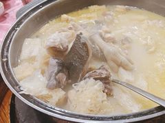 -侠成水上农庄(工业大道店)