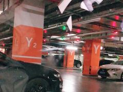 -龙湖虹桥天街-停车场