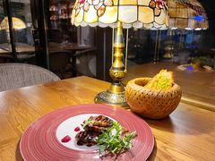 烟熏香煎牛舌-Golden Lily河内巴黎法越料理餐厅(建国西路店)