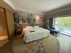 -上海佘山世茂艾美酒店