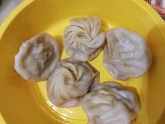 蟹粉汤包-老盛昌(聚丰园店)