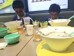 -蔡澜PHO(海岸城店)