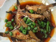 -洪霞餐馆