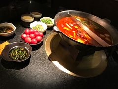 -湊湊火锅·茶憩(新中关购物中心店)