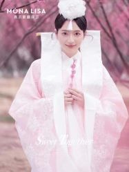 -青禾蒙娜丽莎婚纱摄影(武汉总店)
