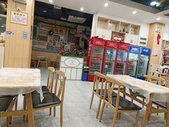 -江城燕子大排档(江汉路步行街店)