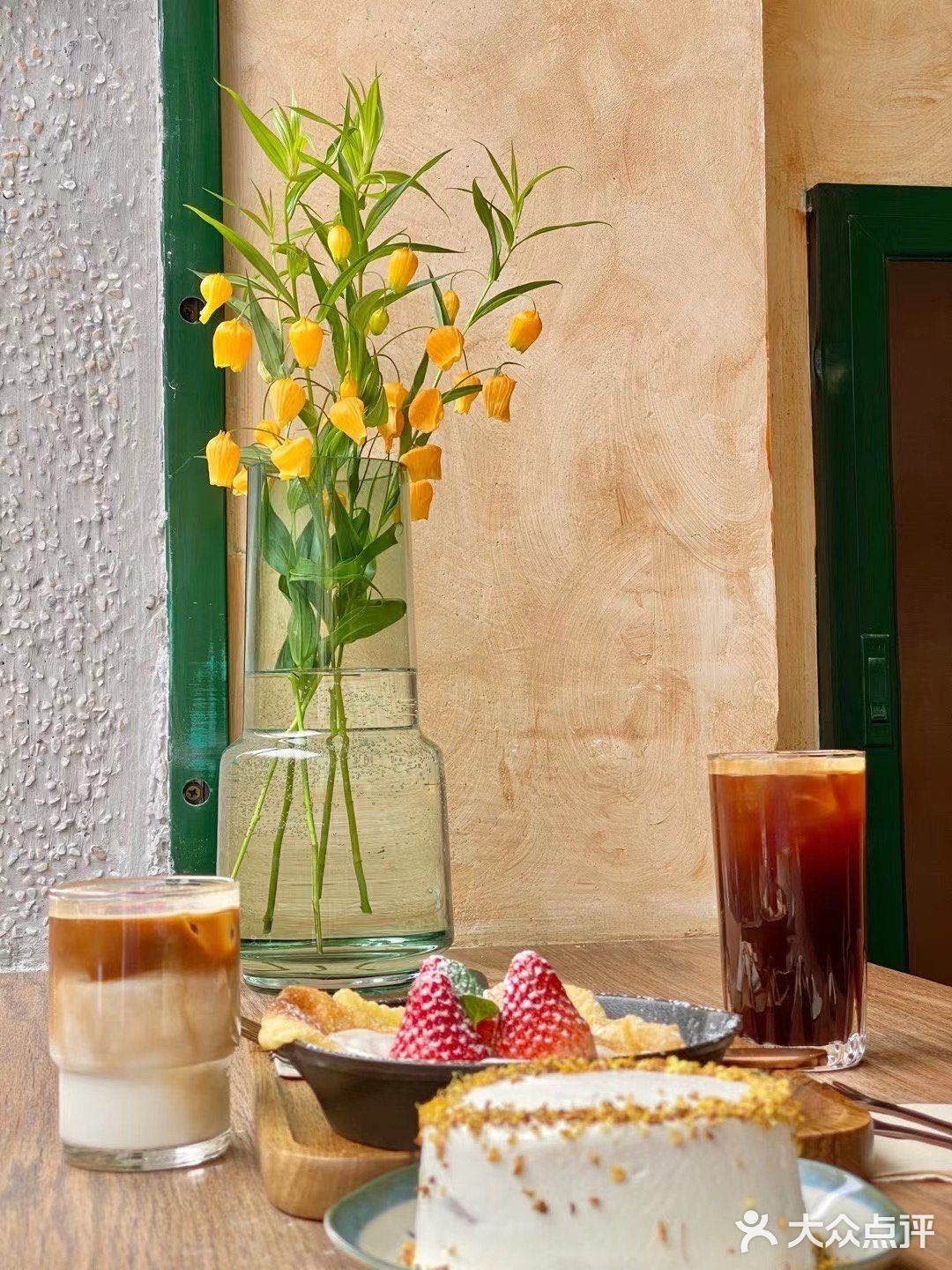 致落日余晖，一抹黄昏