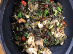 雪菜干锅蝴蝶蚌-万景饭店·鱼街农家菜