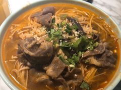 -轻捞慢起面馆(新世界百货店)