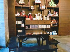 -星巴克(南宁民歌湖店)