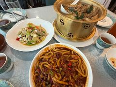 -汗腾格里·风味餐厅(新疆驻京办店)