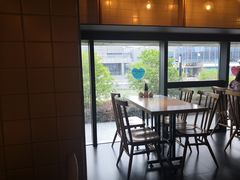 靠窗位-东园小馆·早茶·淮扬小炒(水街店)