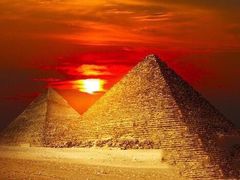 -吉萨金字塔群