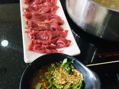 鲜肥牛-潮汕美牛肉丸火锅店(天宁寺店)
