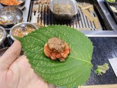 -臻牛烤肉
