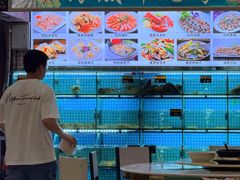 -覃记海鲜美食餐厅