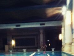 -菲鱼体育恒温游泳馆(中海名城店)