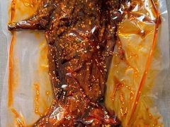 -叼叼姐手撕烤兔·兔头(十八梯店)