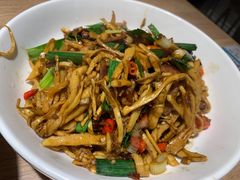-东北小二东北菜(大车家巷店)