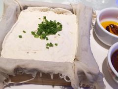 -阿三鱼头泡饼·家常菜