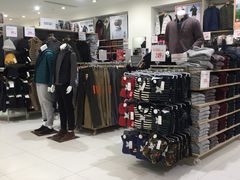 -优衣库(红谷滩万达店)