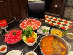 -一哥澳门豆捞 · 十七年经典澳门火锅(四季天地店)