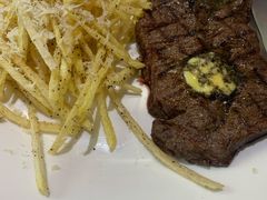 安格斯草饲无激素牡蛎牛排-HELLO 27 意面·沙拉·帕尼尼