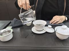 -小罐茶(广百百货中怡店)