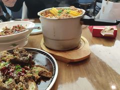 -有红鸡毛店·川菜(建设路店)