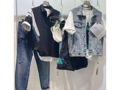 -泰州时尚莱迪购物广场(坡子街商业步行街店)