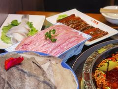 -锅首鲜品火锅(鸳鸯店)