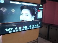 -欢乐糖果KTV(长江店)