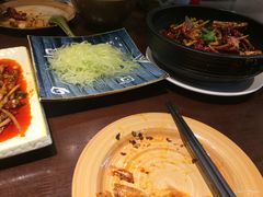 -三俞竹苑(红旗街万达店)