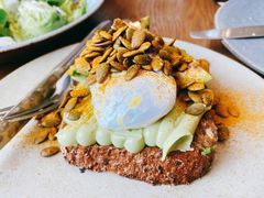 牛油果吐司-BOR Eatery(安福路店)