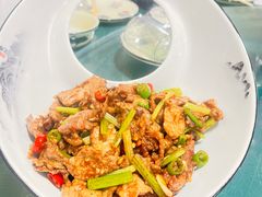 -虹海圣肉饼店家常菜馆