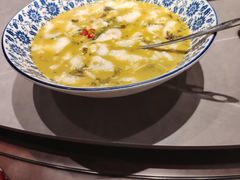 -东口码头·烧鸽子·鱼头泡饼·地方菜(金鹰悦城店)