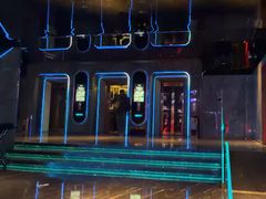 -温莎KTV(珠江路店)