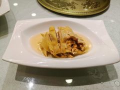 三黄鸡-梅龙镇酒家(南京西路总店)