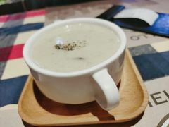 奶油蘑菇浓汤-遇见西木美式餐厅(体育路店)